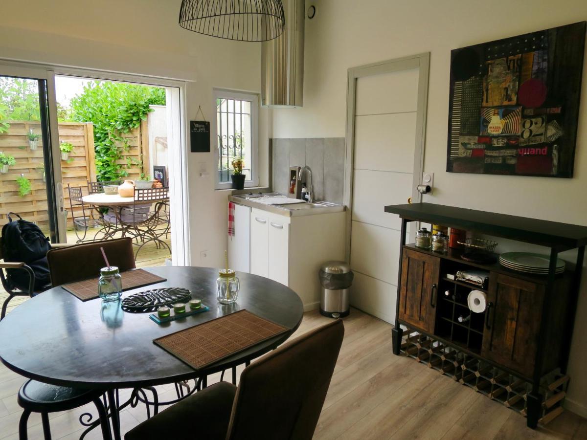 Leves Duplex Contemporain Terrasse Exterieure Parking 아파트 외부 사진