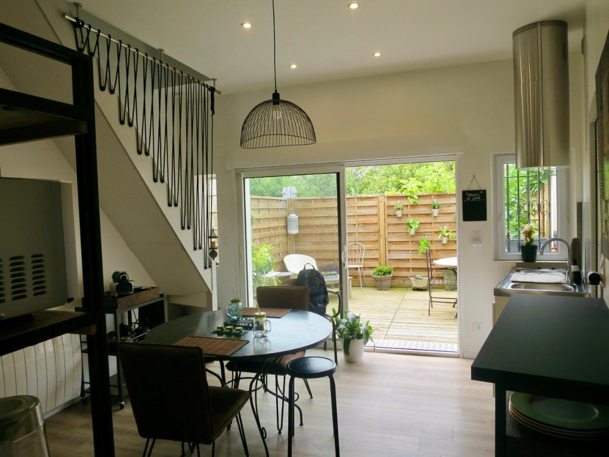 Leves Duplex Contemporain Terrasse Exterieure Parking 아파트 외부 사진